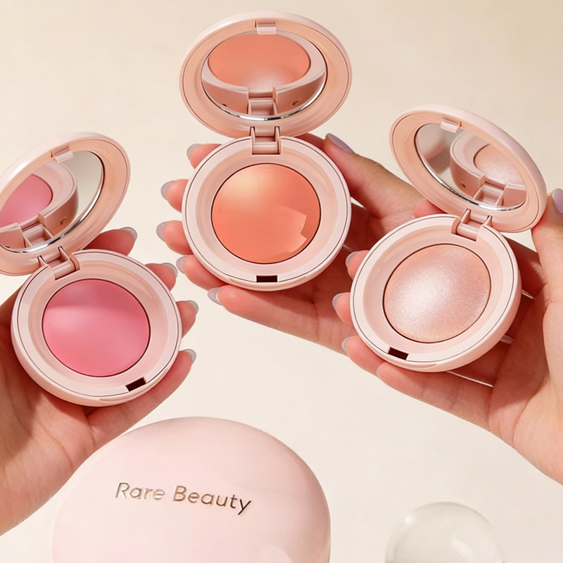 Rare Beauty Makeup Highlighter - ชุดเครื่องสำอาง Rare Beauty ประกอบด้วย บลัชออนแบบฝุ่น ไฮไลท์แบบแท่ง