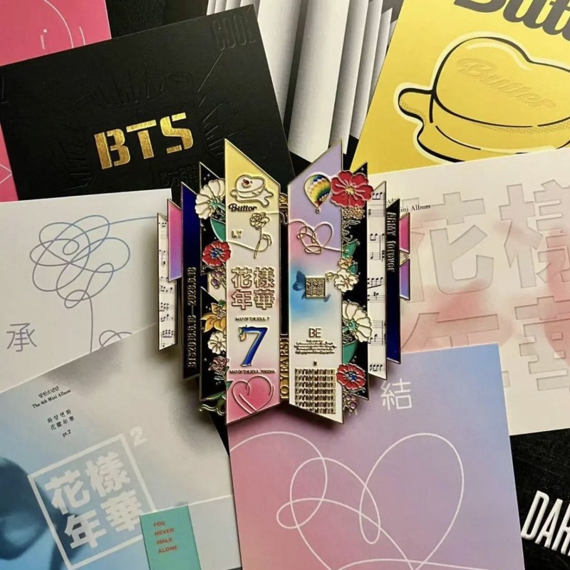 ตราโลหะ BT21 ฉลองครบรอบ 10 ปี  - Beauty Makeup Wholesale บทวิจารณ์และราคา
